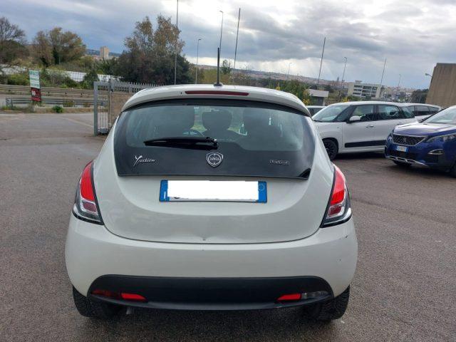 LANCIA Ypsilon 1.0 FireFly 5 porte S&S Hybrid Ecochic