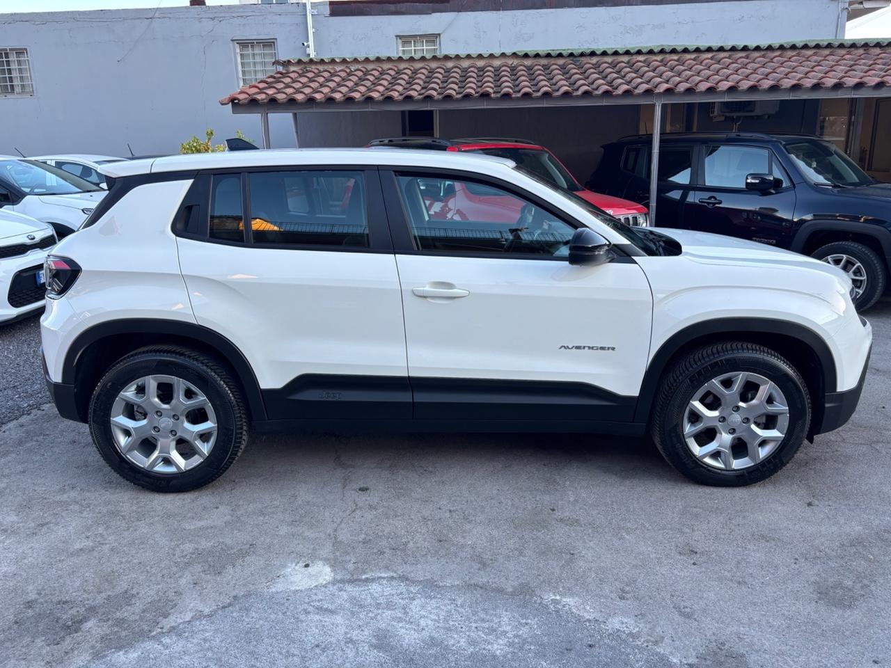 Jeep Avenger 1.2 Turbo 100 CV Altitude