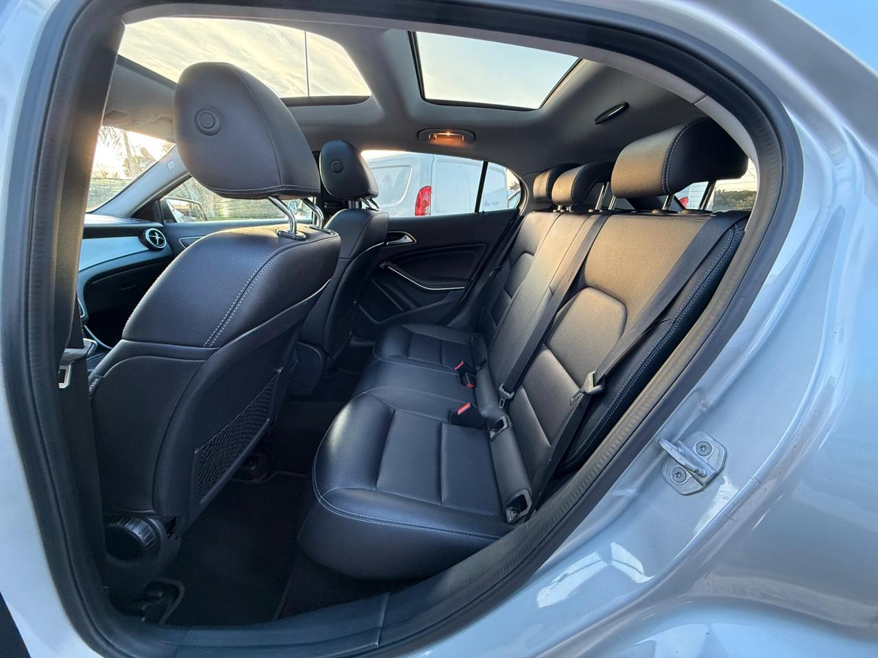 Mercedes-benz GLA 200 d Automatic Sport Premium Tetto Apribile