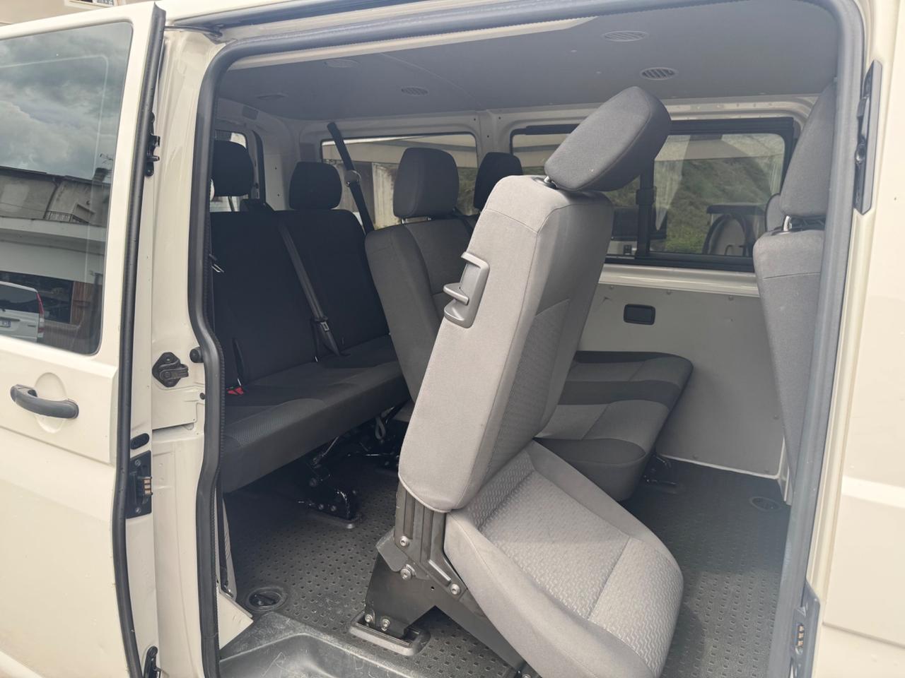 Volkswagen Transporter T6 2.0 TDI 9 posti