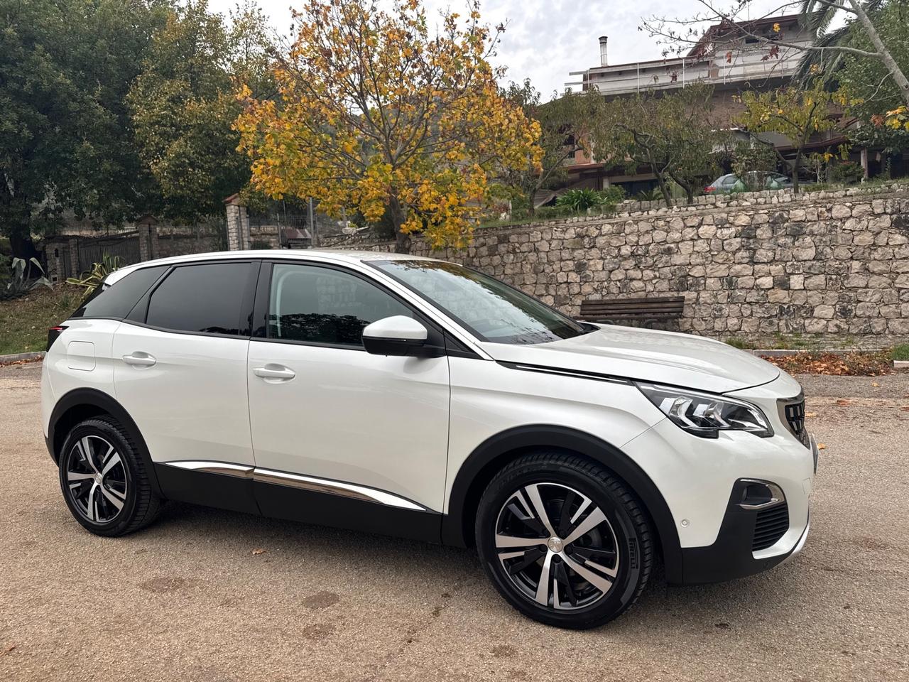 Peugeot 3008 BlueHDi 130 S&S Allure