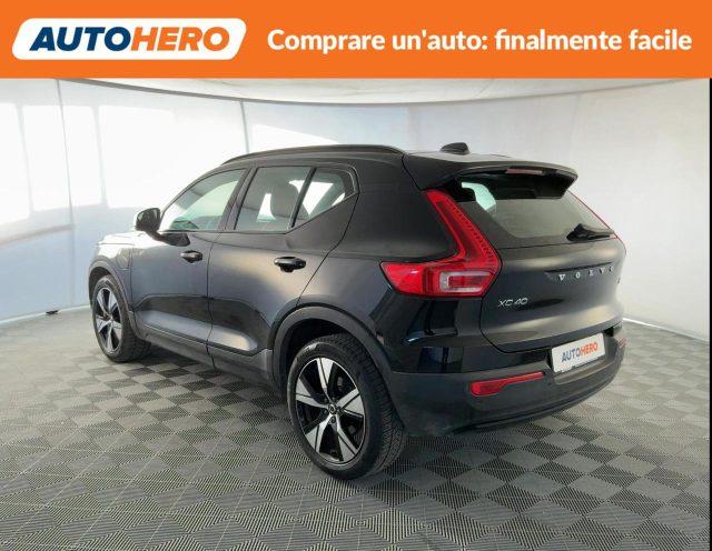 VOLVO XC40 T5 Recharge Plug-in Hybrid R-design
