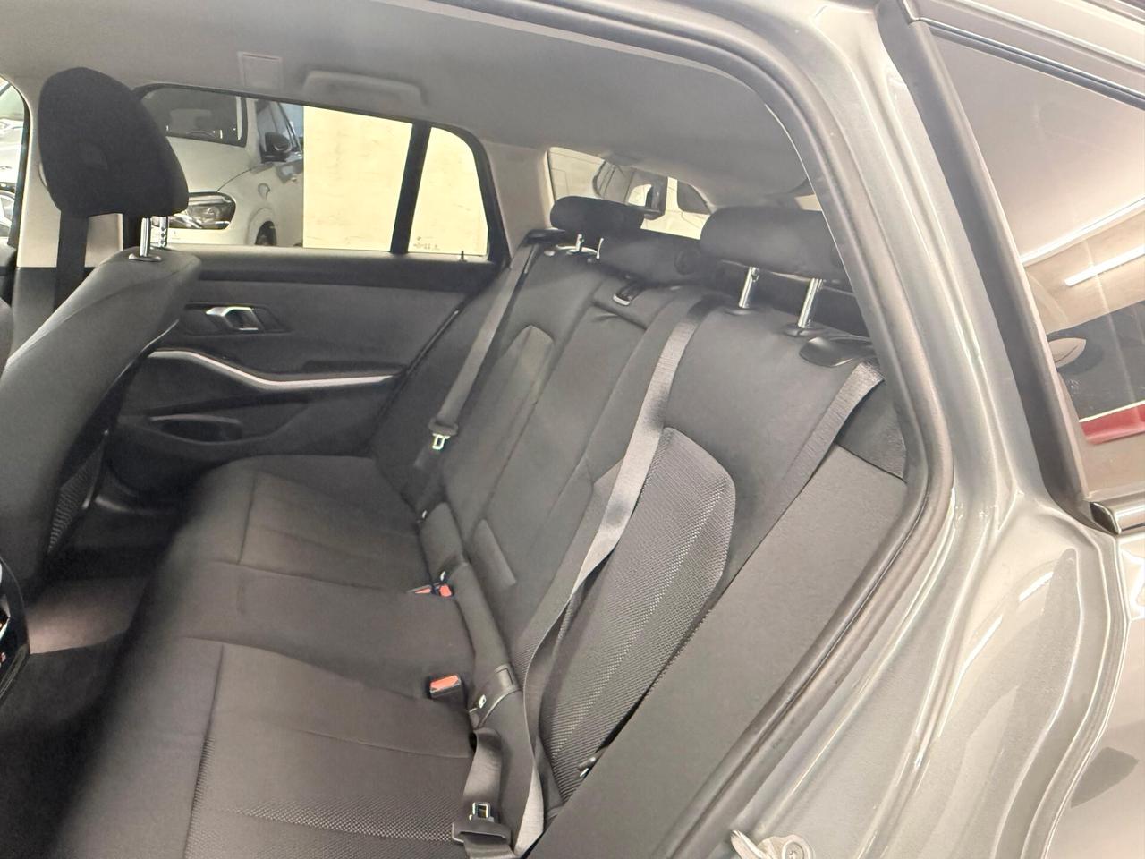 Bmw serie 3 sw 318d 48V Touring