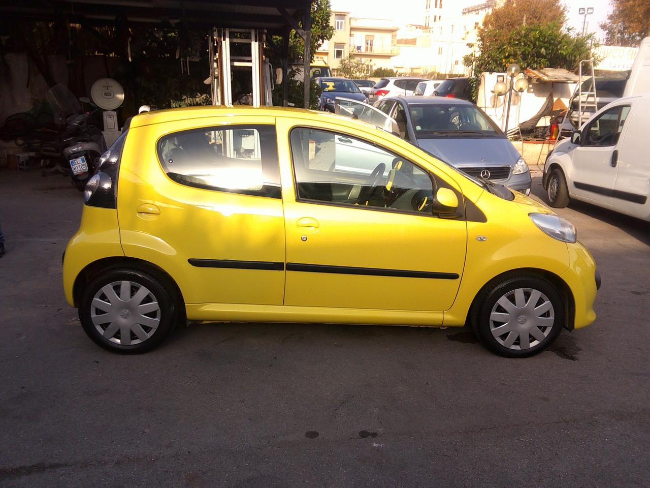 Peugeot 107 1.4 HDi 5p. Plaisir 06