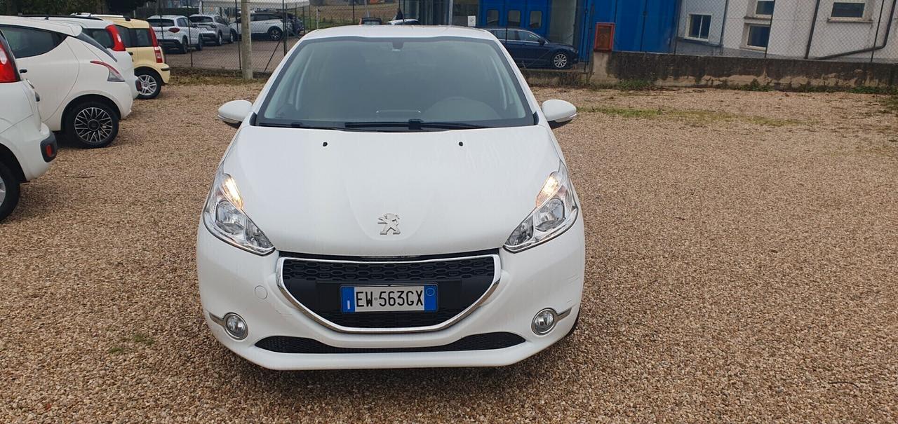 Peugeot 208 PureTech 82 5 porte Active