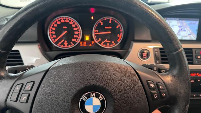 BMW 320 d Touring Eletta 184cv