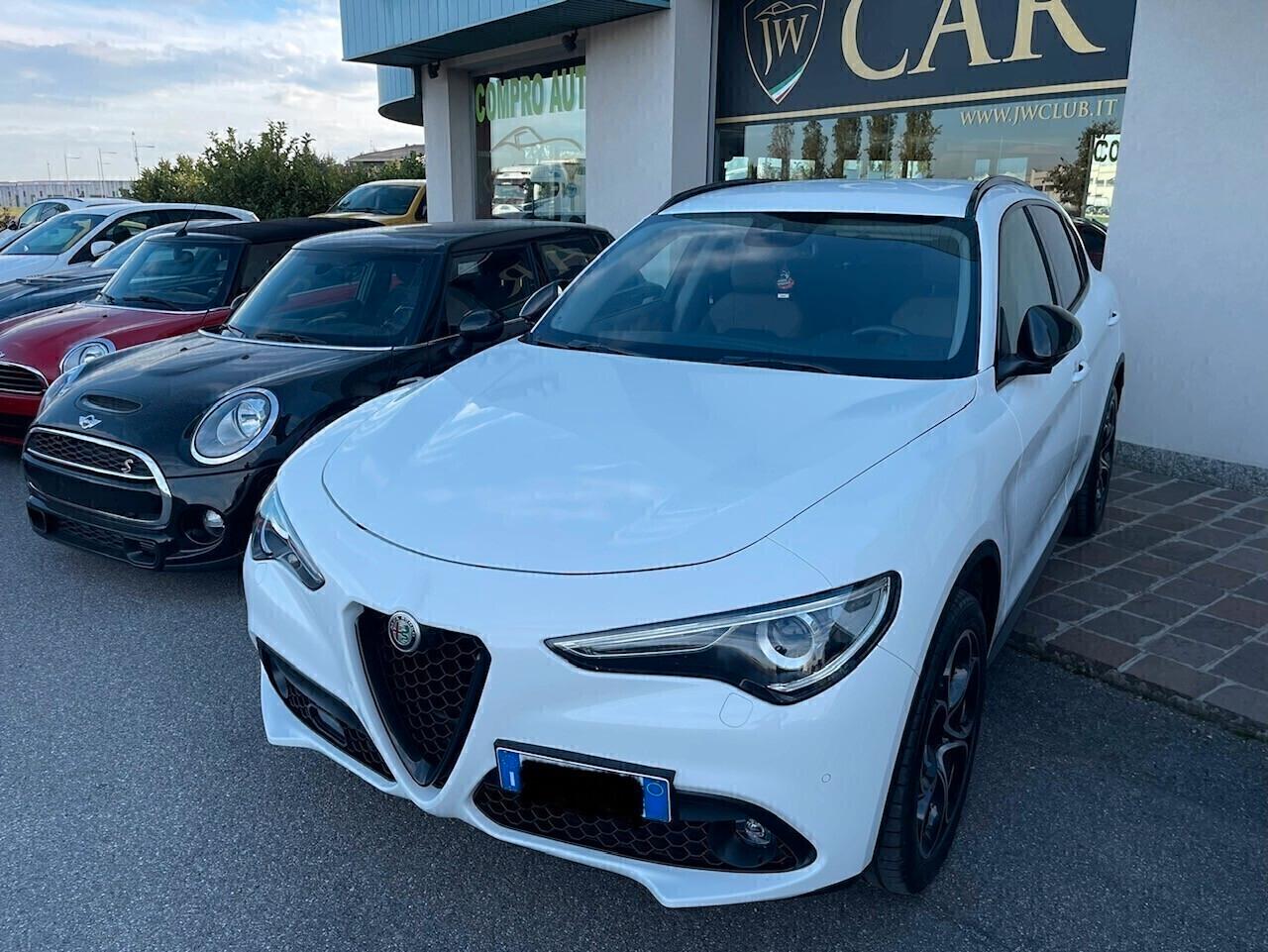 Alfa Romeo Stelvio 2.2 Turbodiesel 210 CV AT8 Q4 Executive