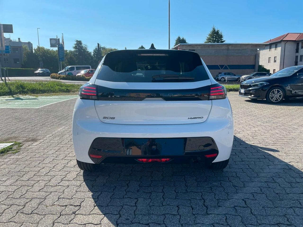 Peugeot 208 Hybrid 110 e-DCS6 Allure