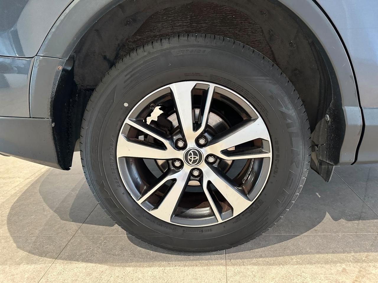 Toyota RAV 4 RAV4 2.0 D-4D 2WD