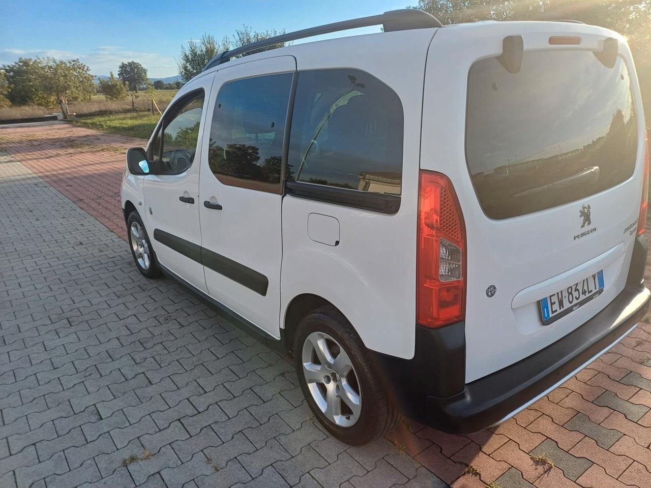 Peugeot Partner Tepee 1.6 HDi 115CV Active