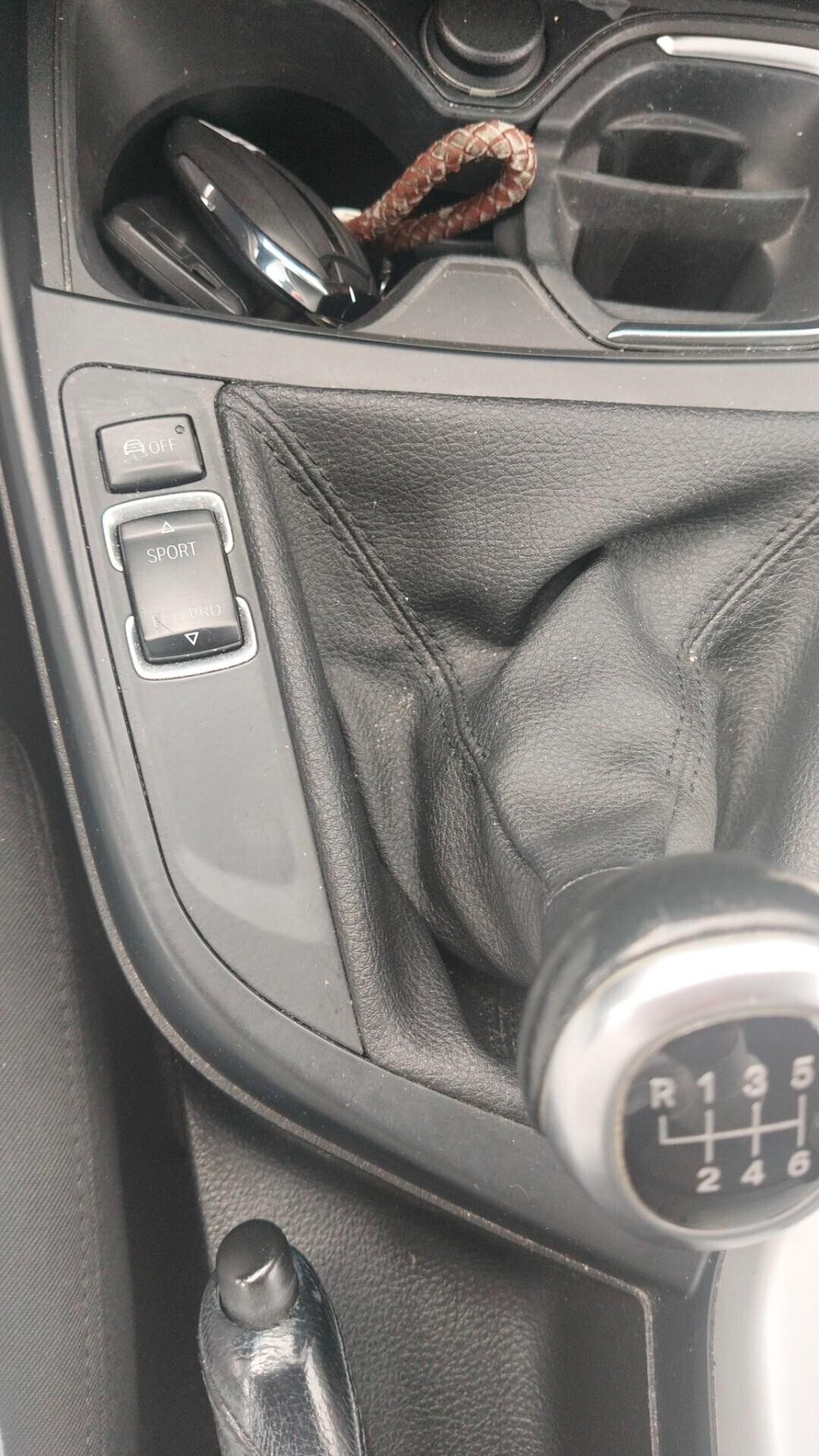 Bmw 116 116d 5p. Urban