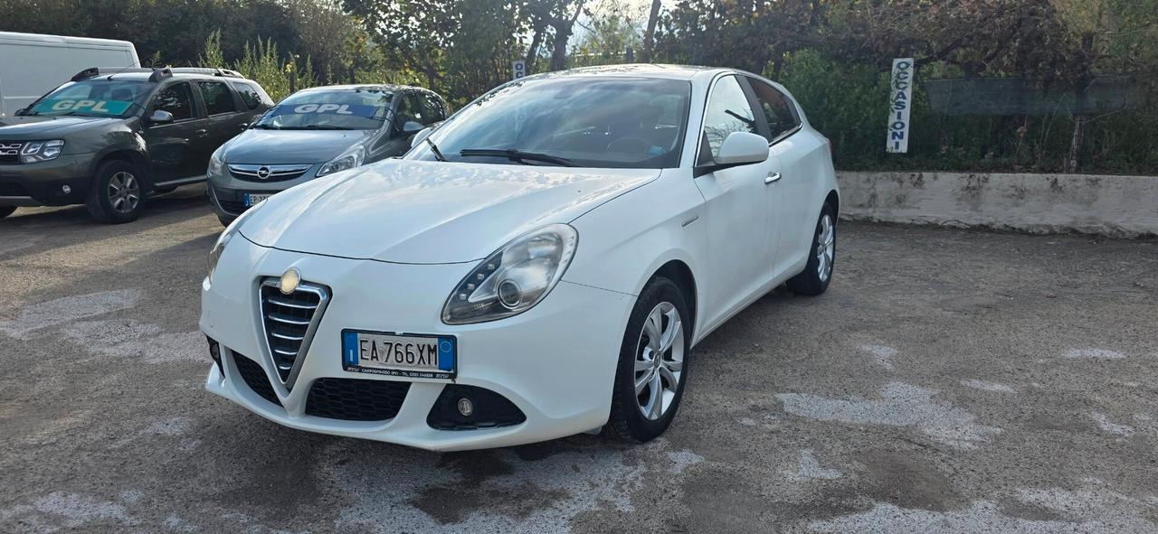 Alfa Romeo Giulietta 1.6 JTDm-2 105 CV Distinctive