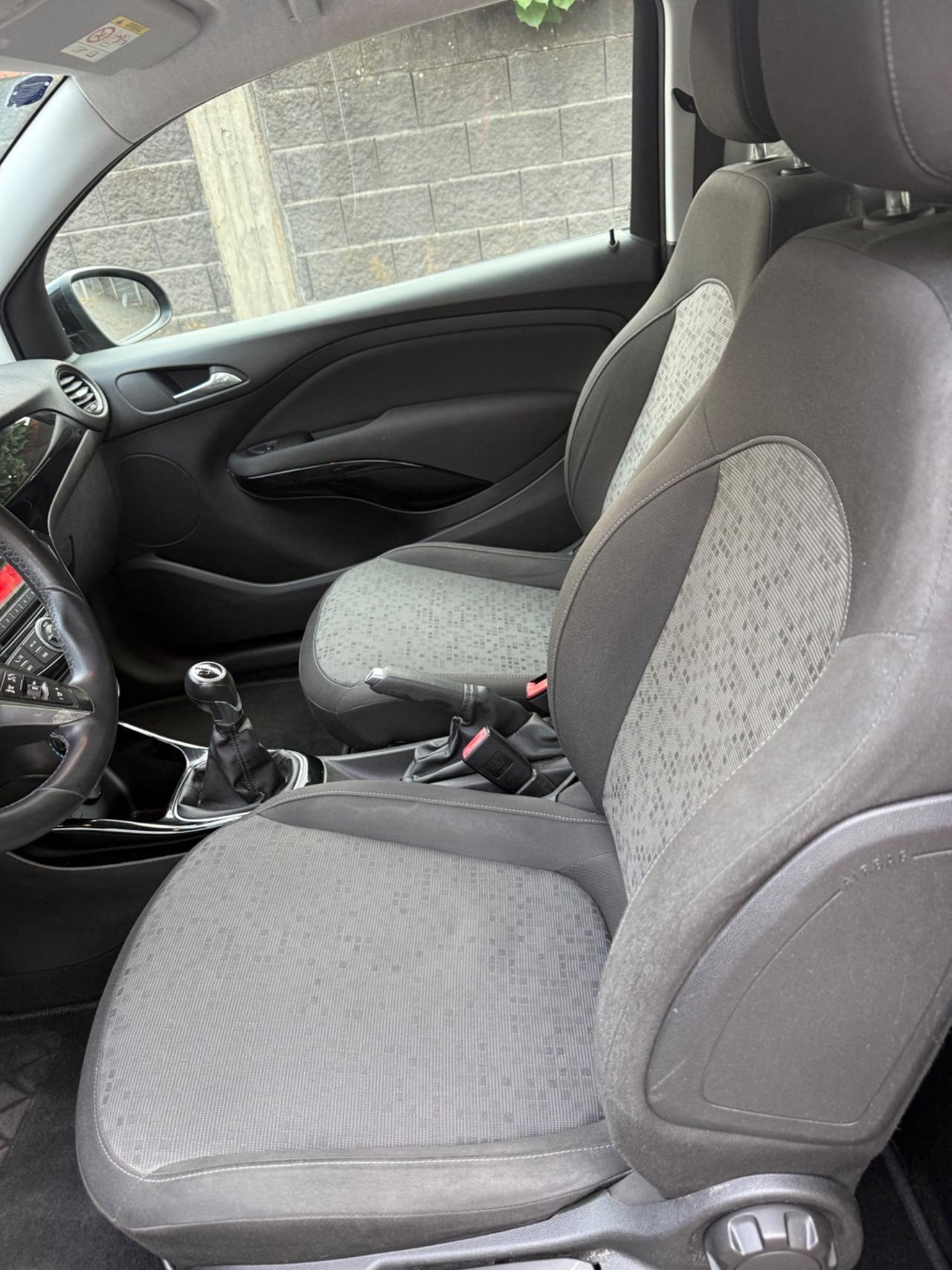Opel Adam 1.4 87 CV Start&Stop Jam