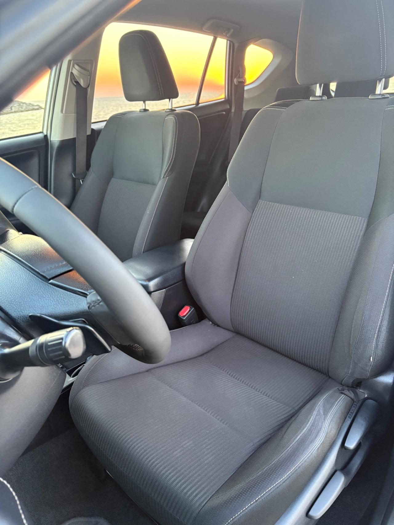 Toyota RAV 4 RAV4 2.2 D-4D 4WD Lounge