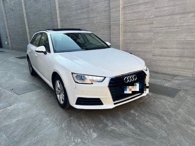 AUDI A4 Avant 2.0 TDI 150 CV S tronic TETTO PANORAMICO