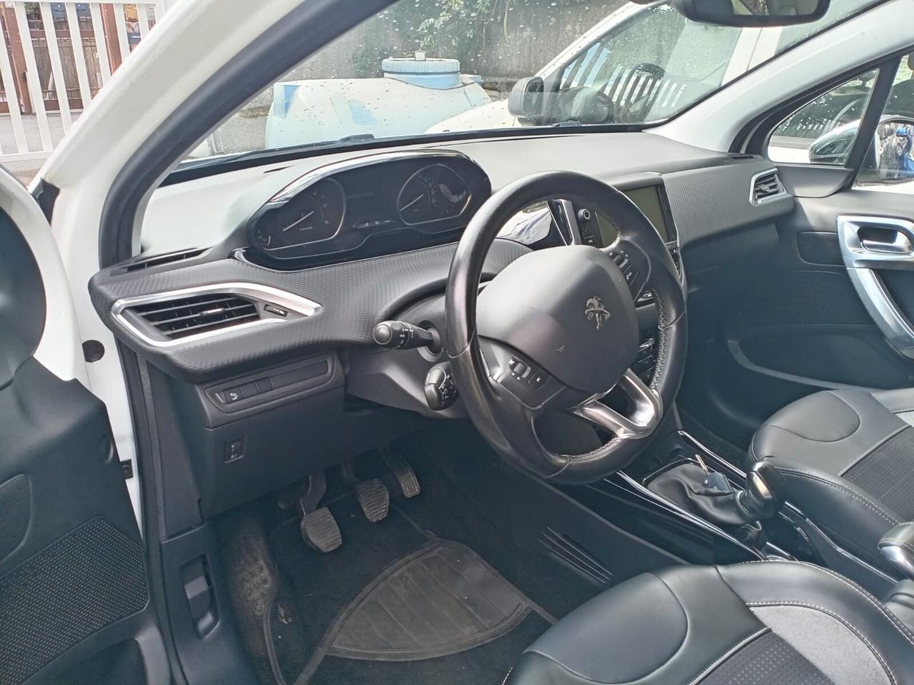 Peugeot 2008 BlueHDi 100 Black Matt