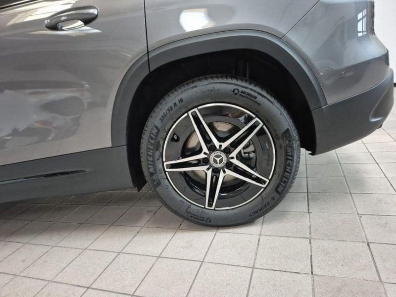 Mercedes-Benz EQB 250+ AMG Line Advanced