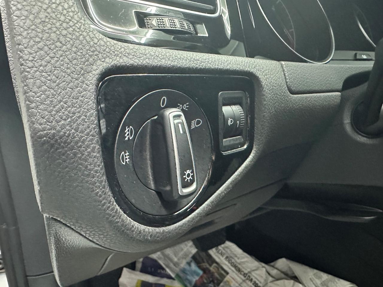 Volkswagen Golf 1.6 TDI DSG 5p. Highline BlueMotion Tech