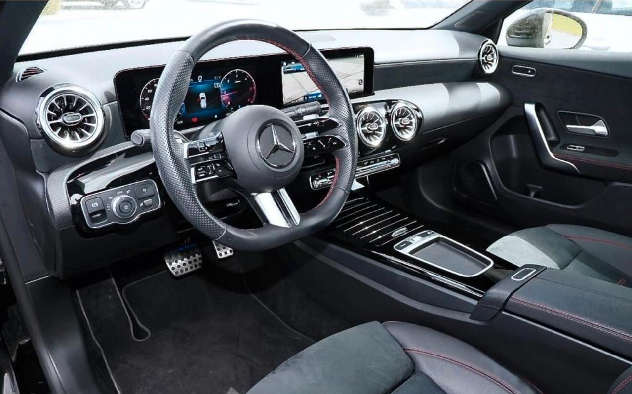 Mercedes-benz A 180d Automatic Premium AMG Line