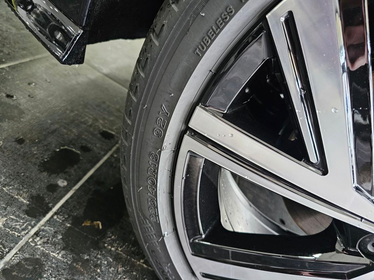 Volkswagen Golf R-Line Tetto Navi Camera C.18" RLine R Line Led