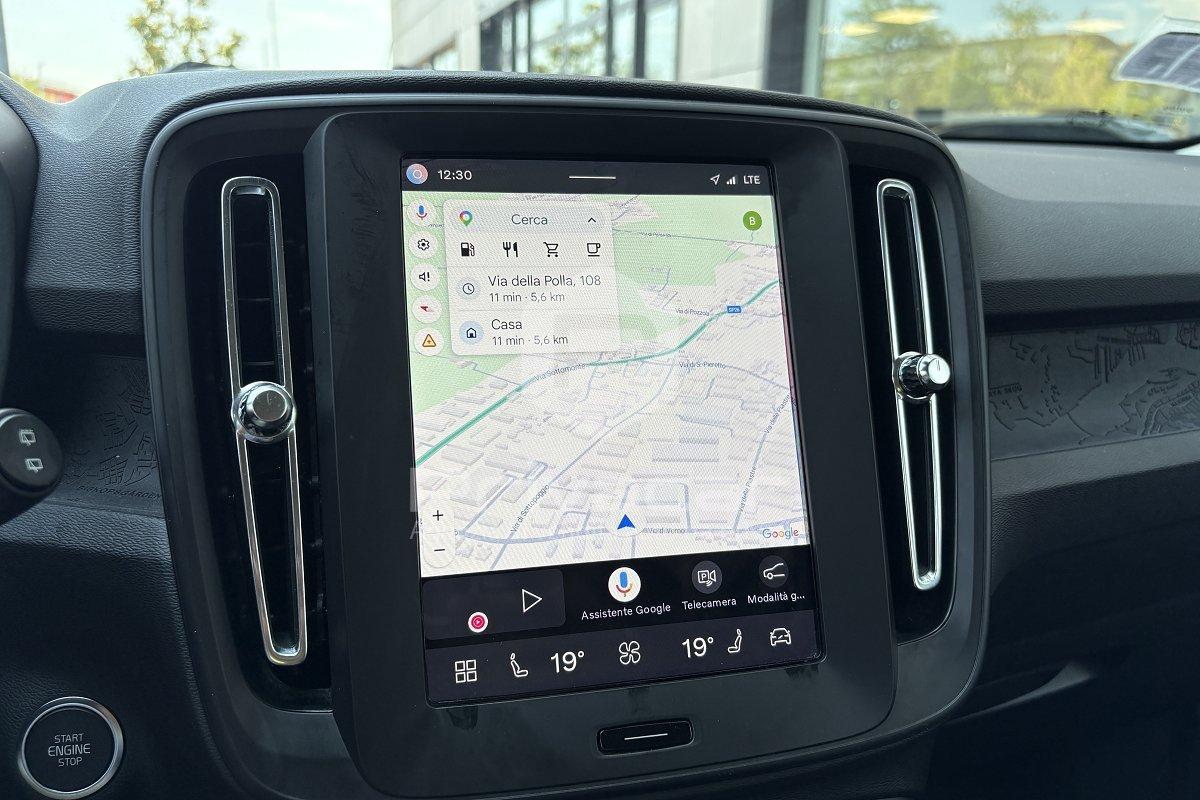 VOLVO XC40 B3 automatico Essential N1