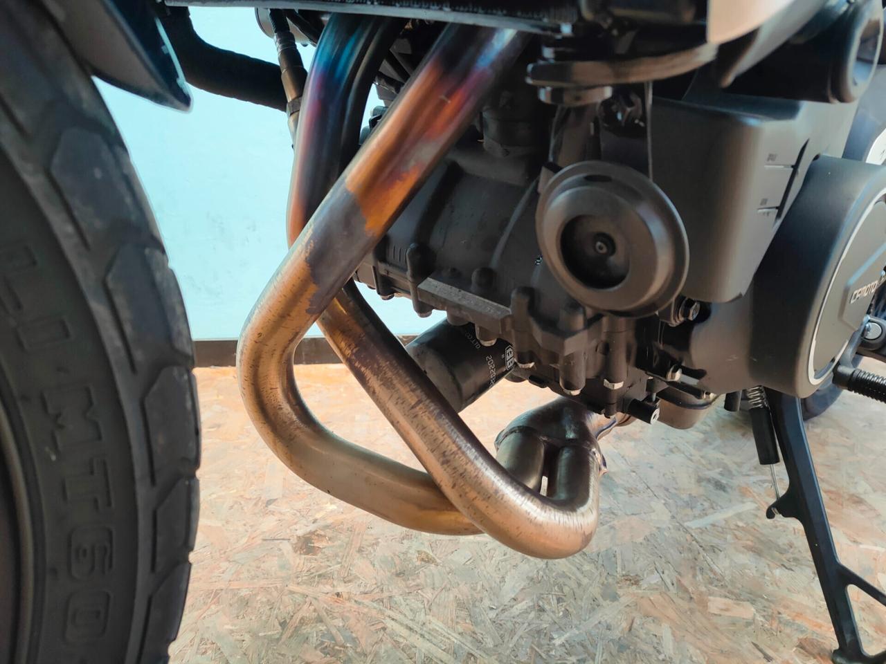 Cf Moto 700CL-X: una scrambler INCONFONDIBILE