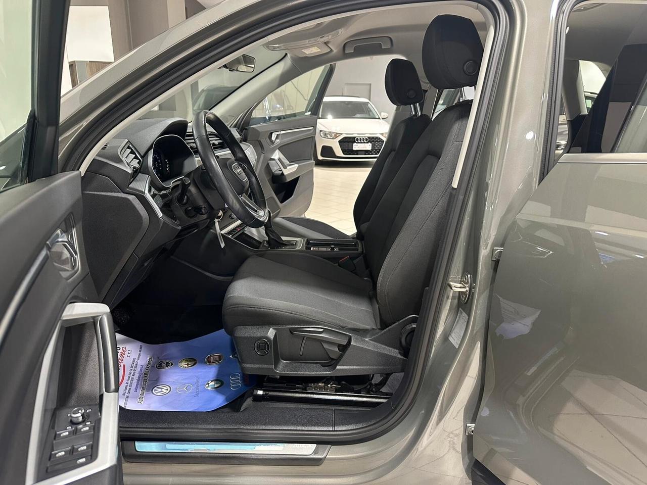 Audi Q3 35 TDI quattro S tronic Business Advanced