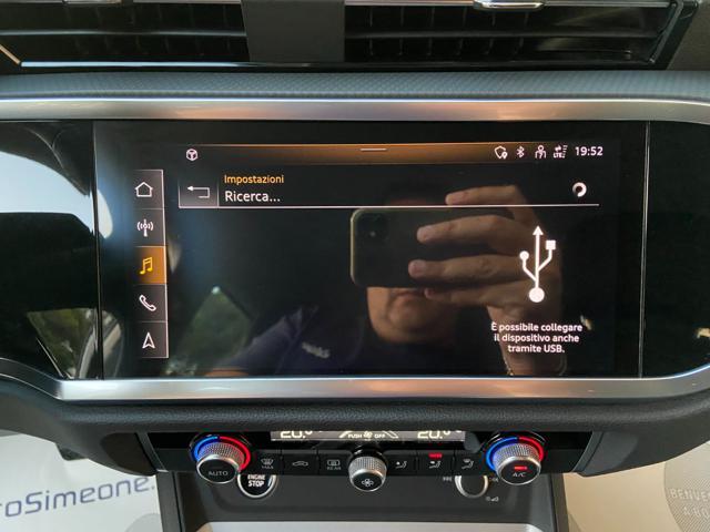 AUDI Q3 35 2.0 TDI 150 cv S tronic Business COCKPIT