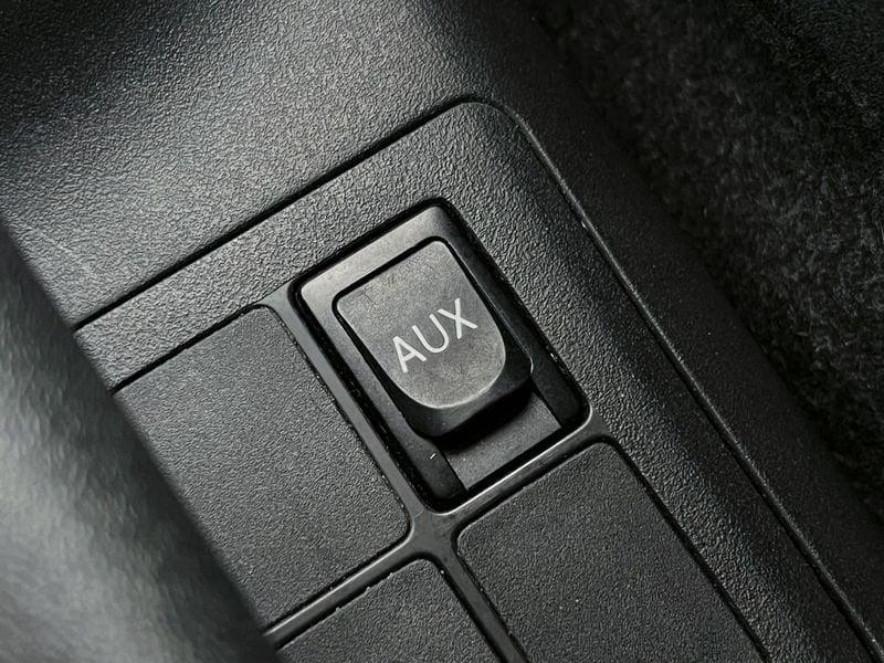 Toyota Yaris Yaris 1.0 5 porte Now