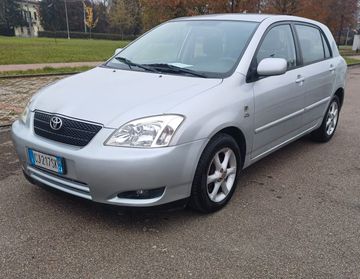 Toyota Corolla 2.0 16V D-4D 5 porte