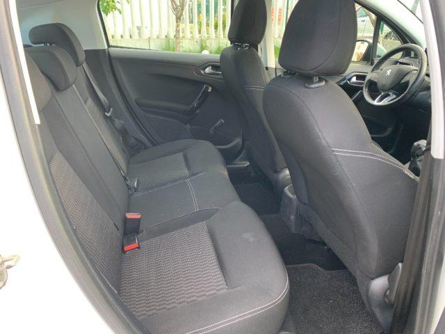 PEUGEOT 208 1° serie PureTech 82 5 porte Allure