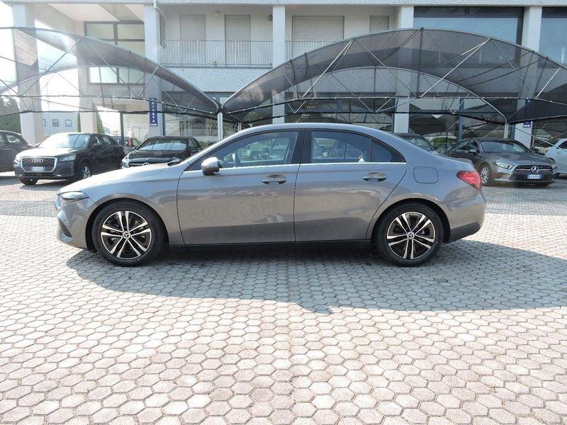 Mercedes-Benz Classe A A 180 d Automatic 4p. Advanced