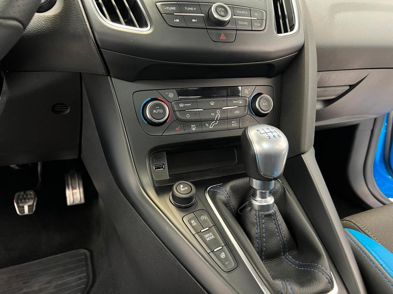 Ford Focus 2.3 350 CV AWD RS