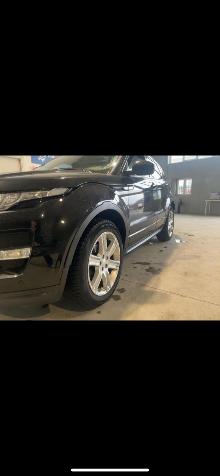 Land Rover Range Rover Evoque 5 Porte Range Rover Evoque 5p 2.2 td4 Pure Tech Pack 150cv auto 9m