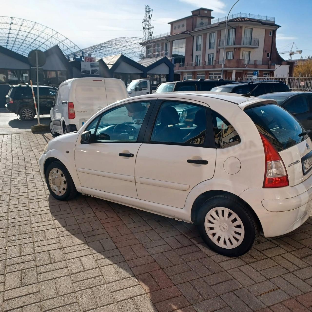 ECONOMICA C3 1..1 BENZINA/GPL DI FABBRICA