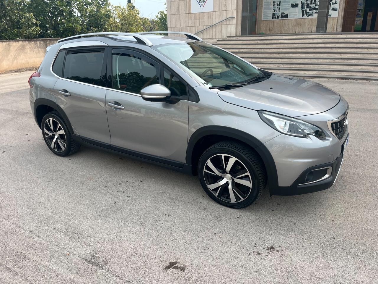 Peugeot 2008 BlueHDi 100 S&S Active UniProprietario