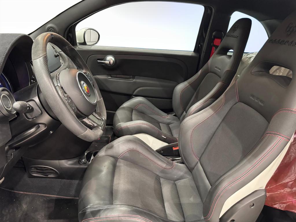 Abarth 500 - 695 1.4 t-jet 70th 180cv