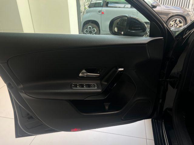 MERCEDES-BENZ A 180 d Automatic Business Extra tua da ?220,00 mensili