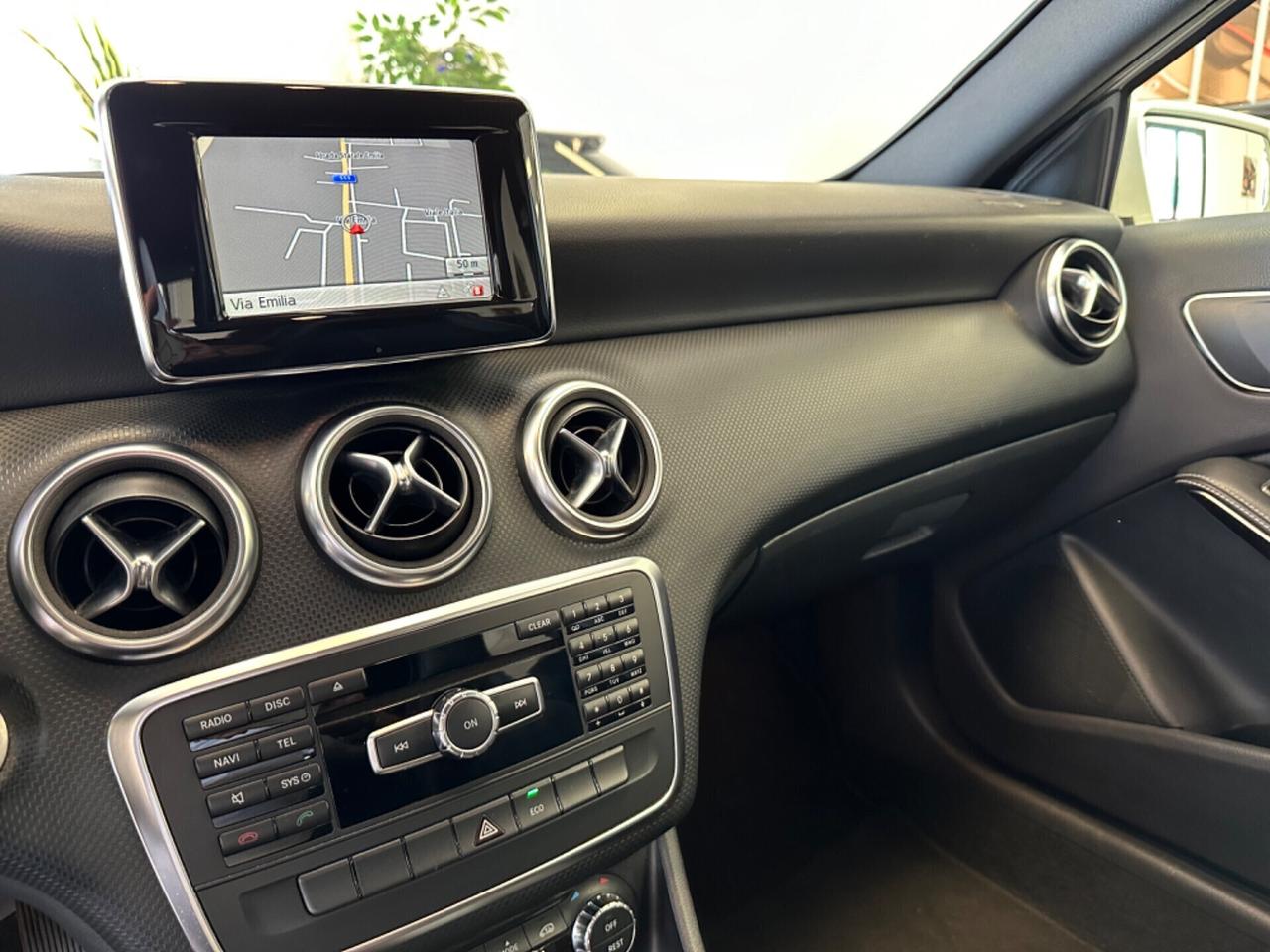 Mercedes-benz A 180 CDI BlueEFFICIENCY Sport