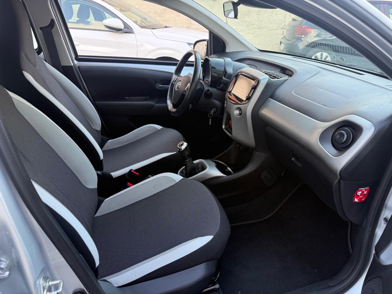 Toyota Aygo 1.0benzina 5porte - 2017