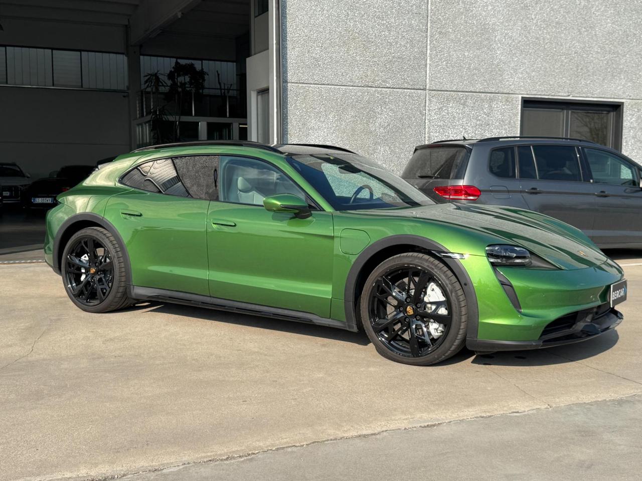 Porsche Taycan Cross Turismo Turbo 5p.ti