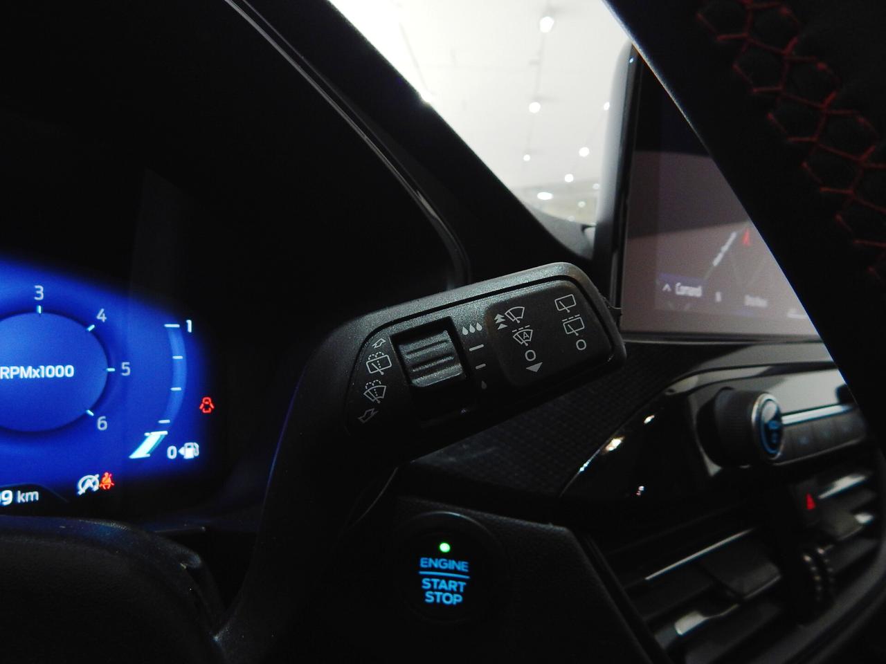 Ford Kuga 1.5 ecoblue ST-Line 2wd 120cv Aut. TETTO-NAVI-LED