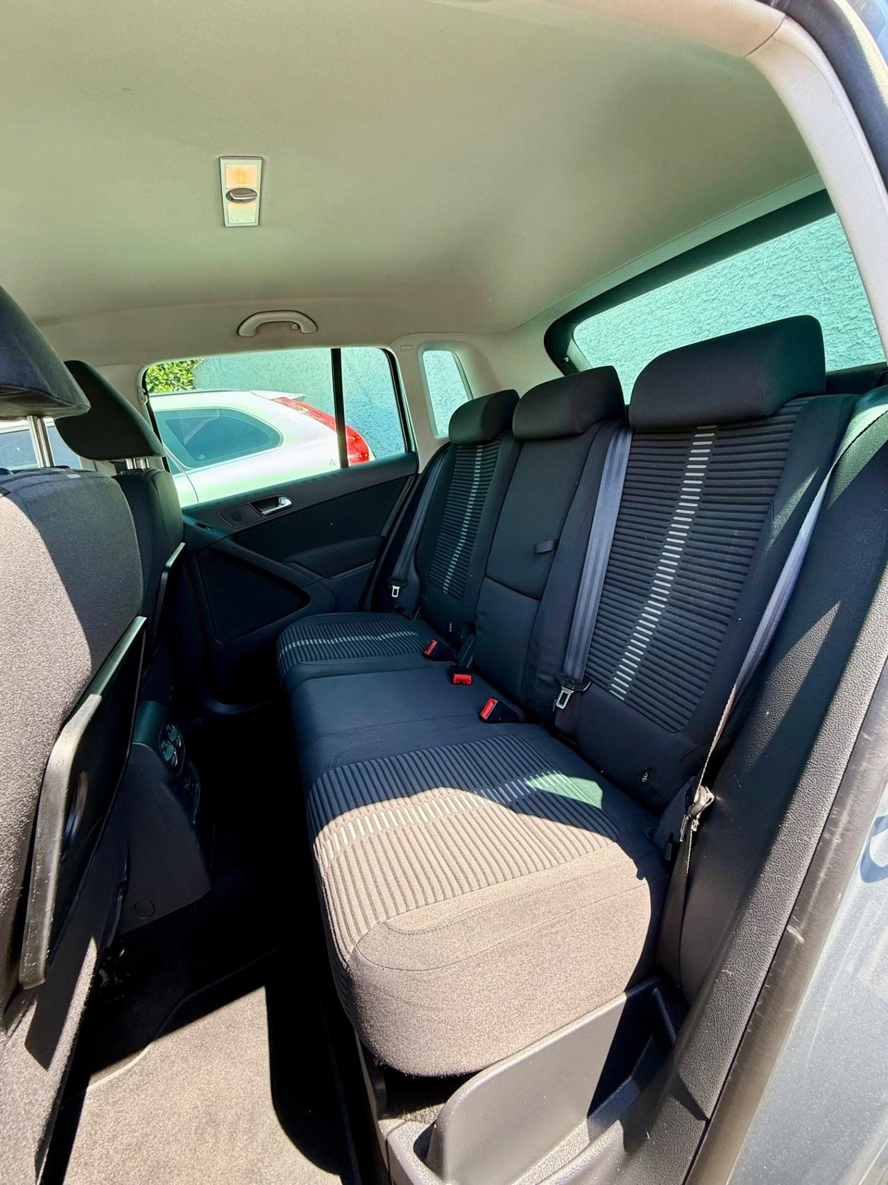 Volkswagen Tiguan 2.0 TDI DPF 4MOTION Sport & Style