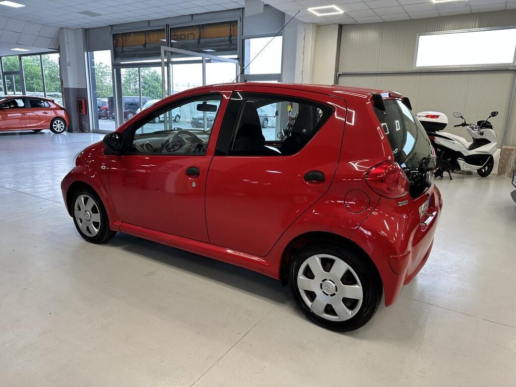 Toyota Aygo 5 Porte 1.0 VVT-i Sol