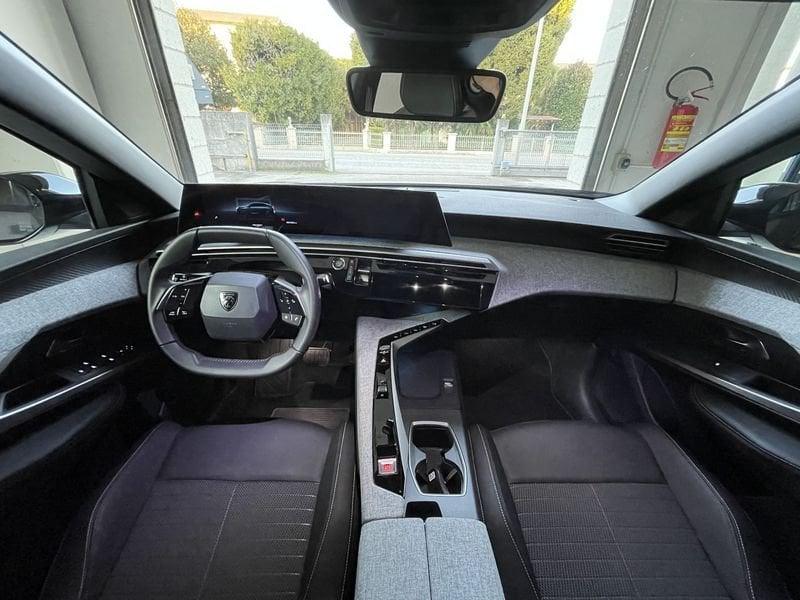 Peugeot 3008 3008 Hybrid 136 e-DCS6 Allure