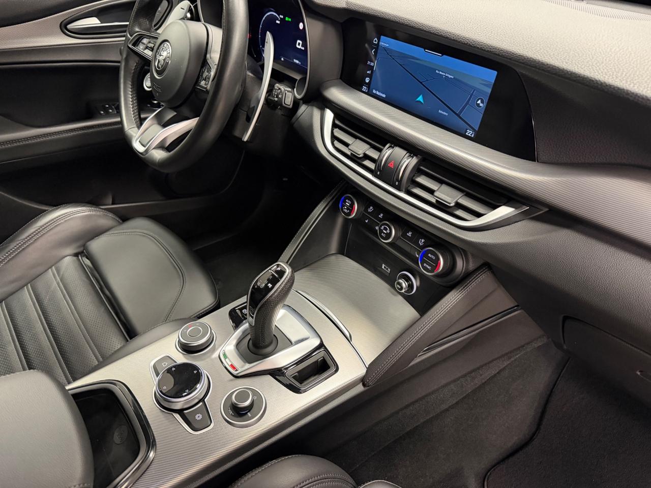 Alfa Romeo Stelvio 2.2 Turbodiesel 210 CV AT8 Q4 Veloce