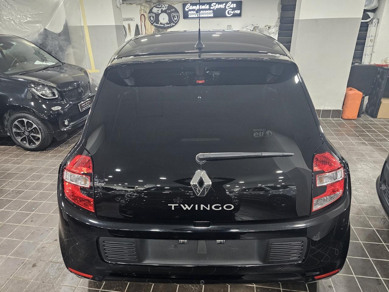 NUOVA RENAULT TWINGO INTENS TCe 0.9 BENZ 90CV TOTAL BLACK EDITION