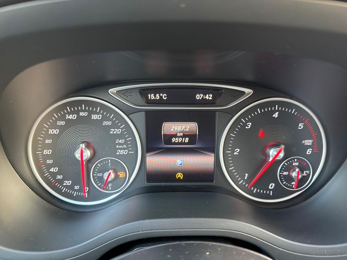 Mercedes-Benz B 200 d (cdi) Premium