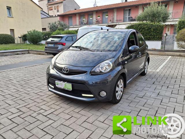 TOYOTA Aygo 1.0 12V VVT-i Lounge NEOPATENTATI