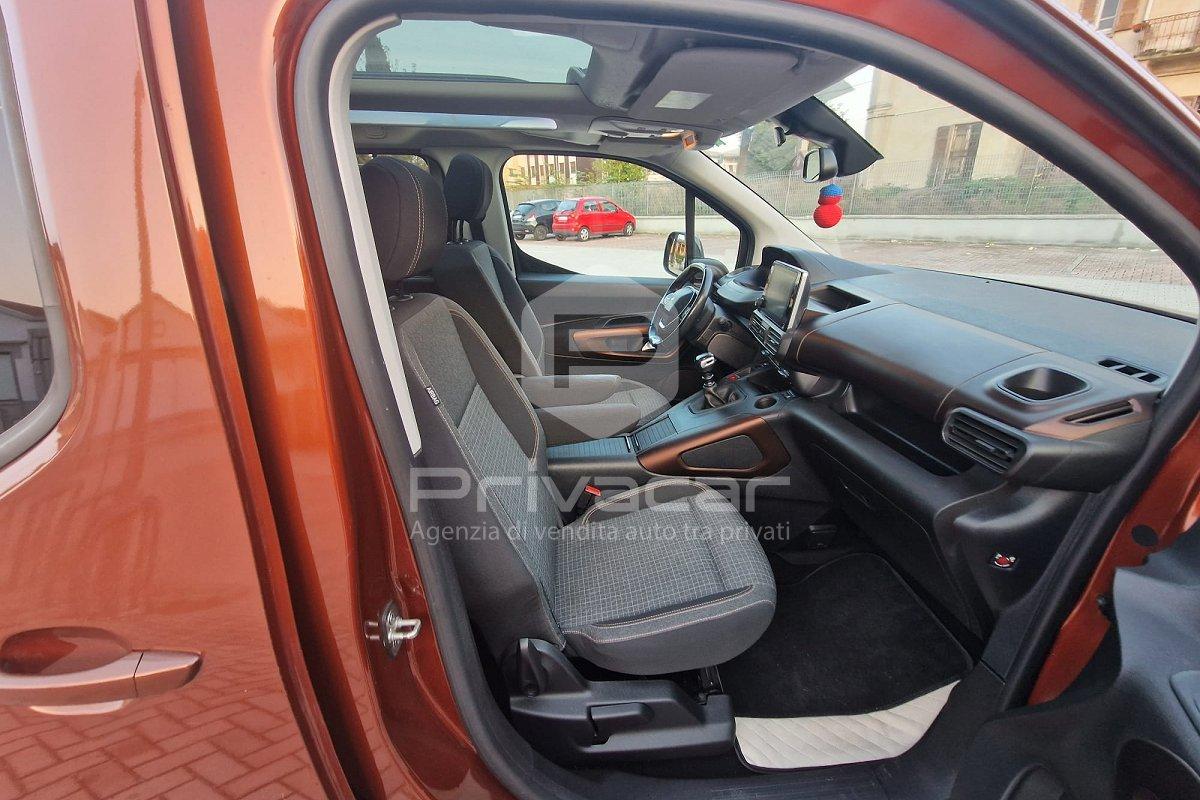 PEUGEOT Rifter BlueHDi 130 S&S GT Line Standard